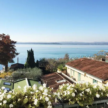 71 Via Vittorio Emanuele, Vista Lago E Terme 西尔米奥奈